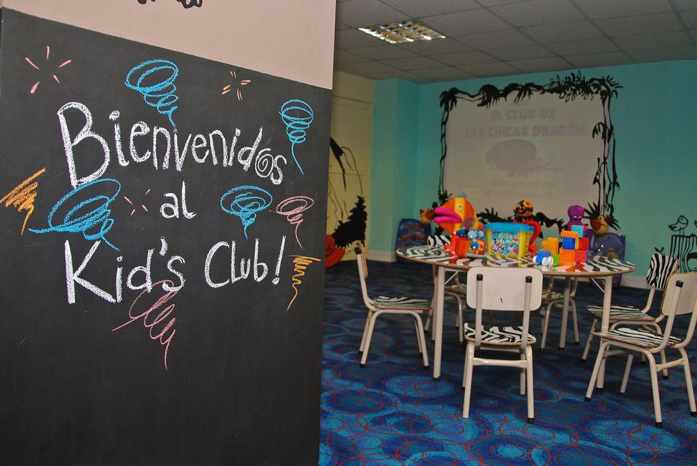 Howard Johnson Plaza Resort & Casino Mayorazgo Parana Ngoại thất bức ảnh A children's club at a hotel